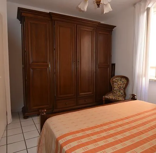 Lungomare Марчиана-Марина